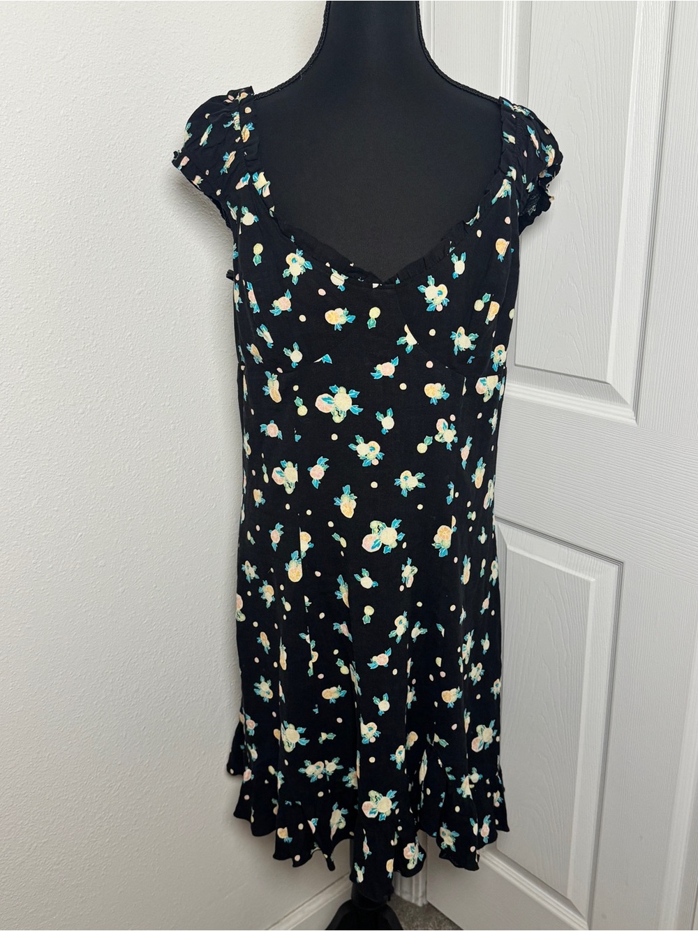 Free People Like A Lady Mini Dress Black Floral Open Back Tie Large - Picture 2 of 4